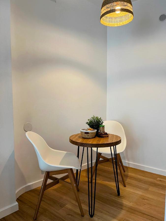 Sunshine Getaway - Stylish Studio In The Heart Of นีซ ภายนอก รูปภาพ